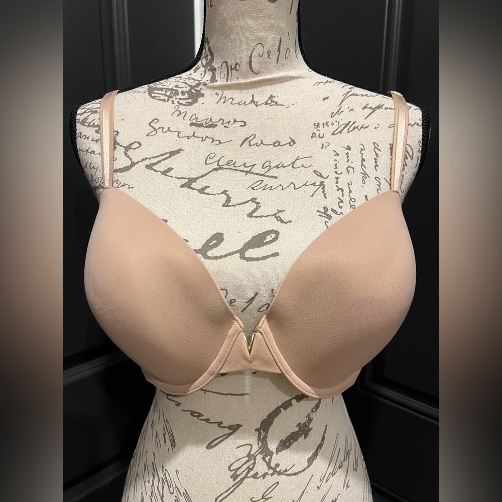 Victoria's Secret Nude Bra